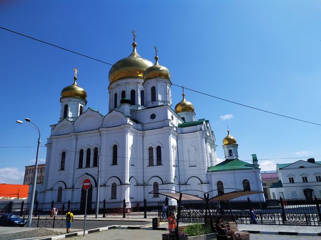 Как убрать провода с фотографии?