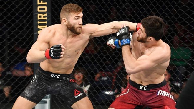 Бой Анкалаев -Куцелаба 29.08.2020 покажут по ТВ? Во сколько и где смотреть?