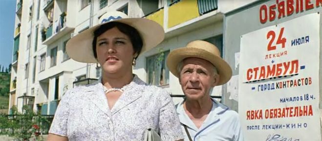 Почему х/ф Бриллиантов ая рука снимали в Баку, а не в Турции?