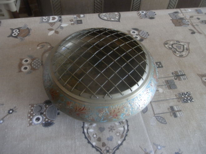 Какая цена у пепельницы антикварной итальянской 275 года может быть?